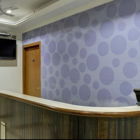 Hotel Super Mumbai  Buitenkant foto
