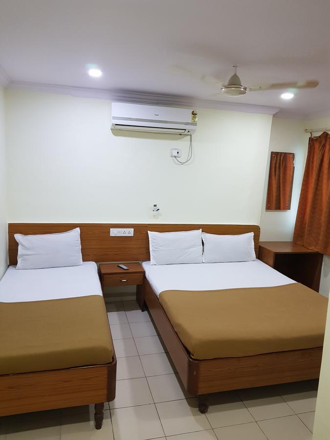 Hotel Super Mumbai  Buitenkant foto